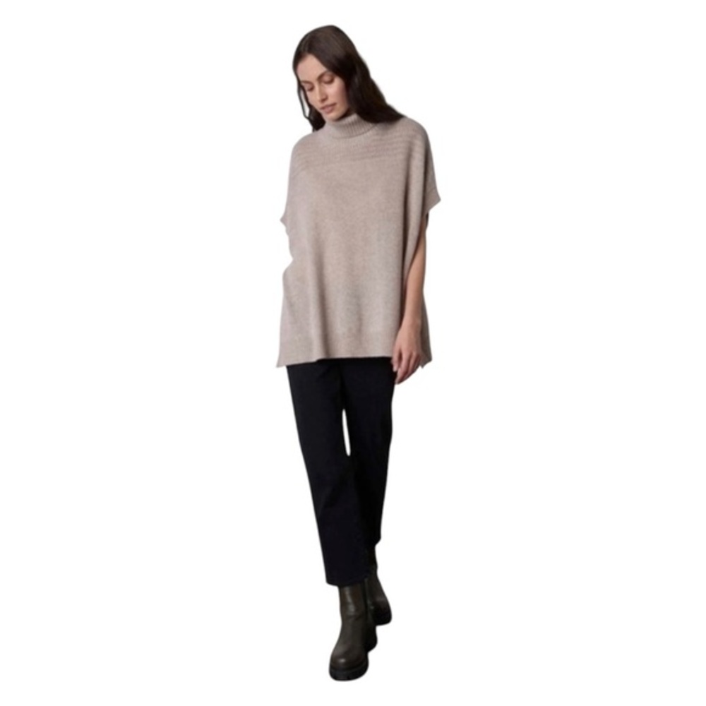 Velvet by Graham & Spencer Women's Cassia Cashmere Classics Turtleneck Poncho